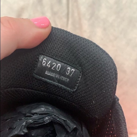 Prada Sneakers - Picture 2 of 7